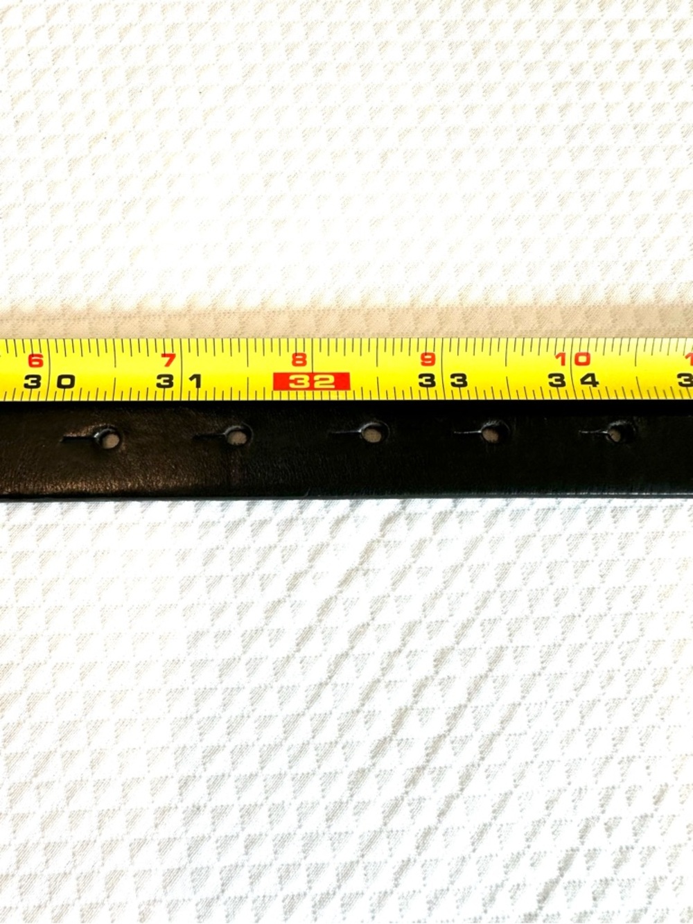 Banana Republic Black Leather Belt with Silver Pop in Buckle EUC 1 inch wide - Picture 5 of 7